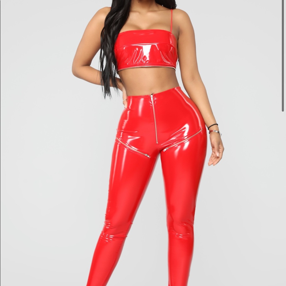 fashionnova gigi latex set